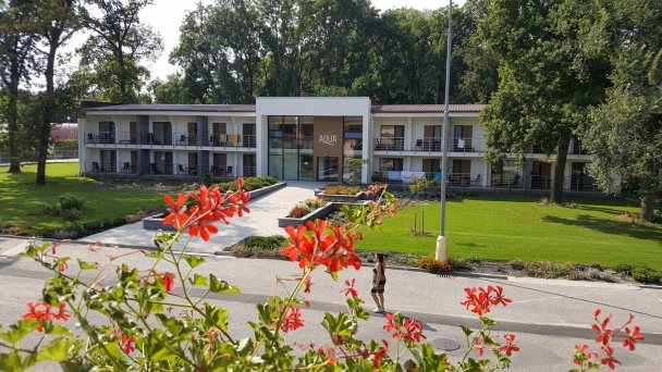 Hotel Thermal Varga *** Wielki Meder 72