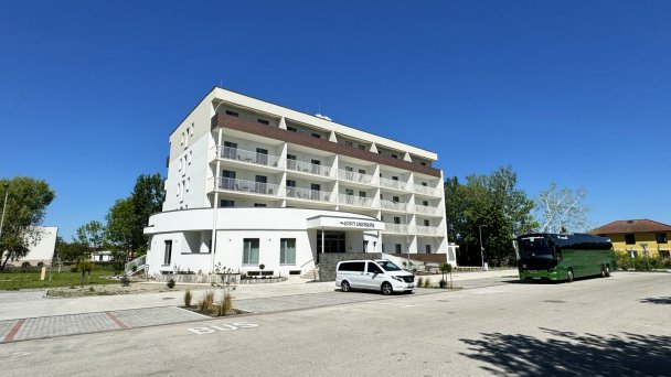 Hotel Thermal Varga *** Wielki Meder 107