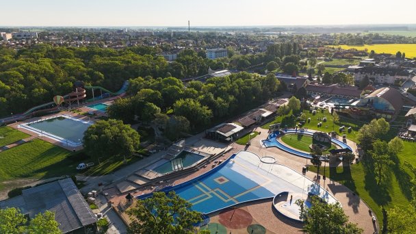 Hotel Thermal Varga *** Wielki Meder 7