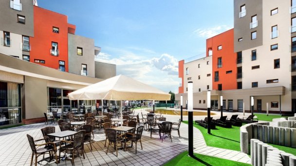 Hotel Akvamarín **** Bešeňová 7 Hotel Akvamarín **** Bešeňová 7