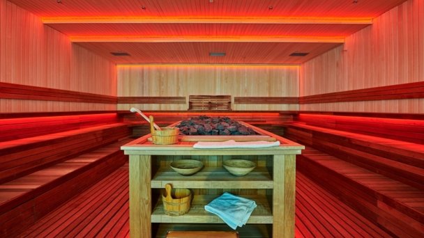 Hotel Akvamarín **** Bešeňová 26 Hotel Akvamarín **** Bešeňová 26