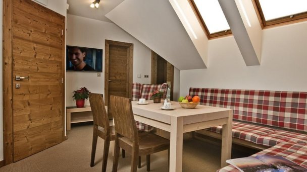 Hotel a Rezidencia Kukučka **** Tatrzańskia Łomnica 27