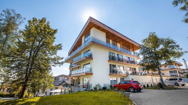 Pohľad zo zadnej strany Hrebienok Resortu