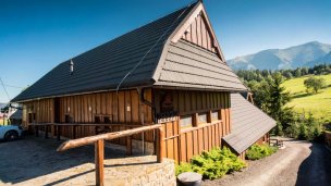 Exteriér s pohľadom na Belianské Tatry Exteriér s pohľadom na Belianské Tatry