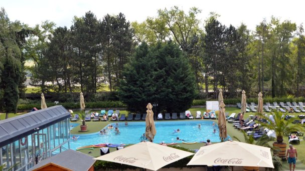 Vonkajší bazén Hotela Splendid 2