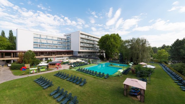 Vonkajší bazén Hotela Splendid 3
