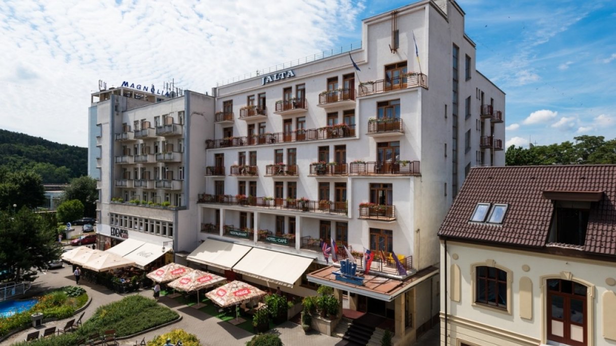 Jalta Ensana Health Spa Hotel **  1