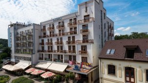 Jalta Ensana Health Spa Hotel **  2