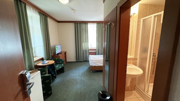 Vila Trajan Ensana Health Spa Hotel ** (posiłki i zabiegi w Hotelu Pro Patria do 600m) 12
