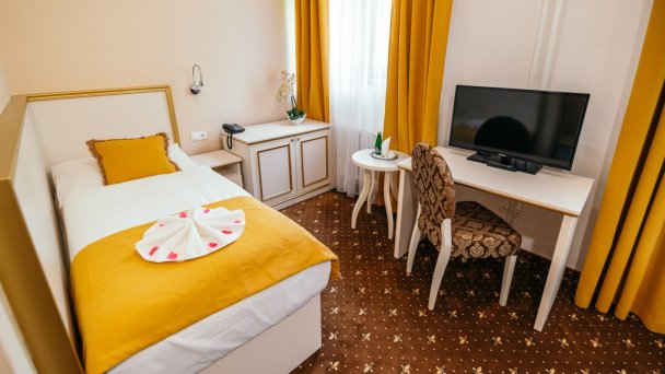 Hotel Flora *** Rajeckie Teplice 5