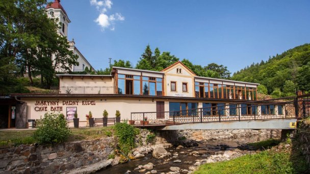 Uzdrowisko Szklane Teplice 36