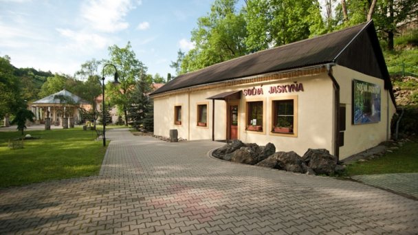Uzdrowisko Szklane Teplice 40