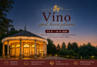 Wino pod gwiazdami: Nocne pływanie i wino pod rozgwieżdżonym niebem
