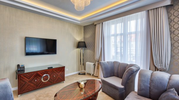 Hotel Uzdrowiskowy Royal Palace ***** 74