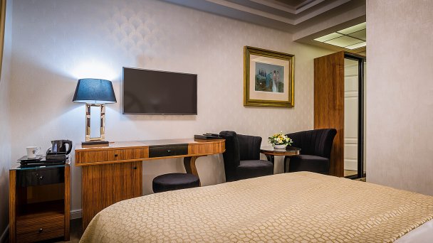 Hotel Uzdrowiskowy Royal Palace ***** 52