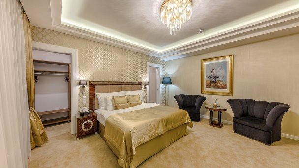 Hotel Uzdrowiskowy Royal Palace ***** 50