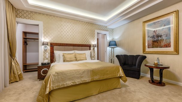 Hotel Uzdrowiskowy Royal Palace ***** 49