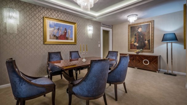 Hotel Uzdrowiskowy Royal Palace ***** 39