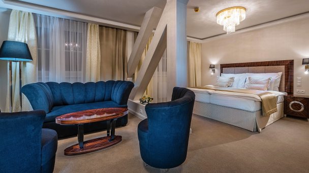 Hotel Uzdrowiskowy Royal Palace ***** 35