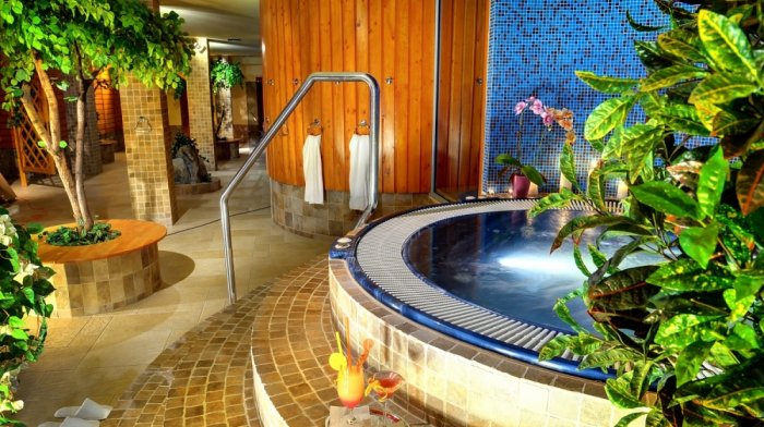 Pobyt w wellness w ekskluzywnym zabytkowym hotelu w Wysokich Tatrach