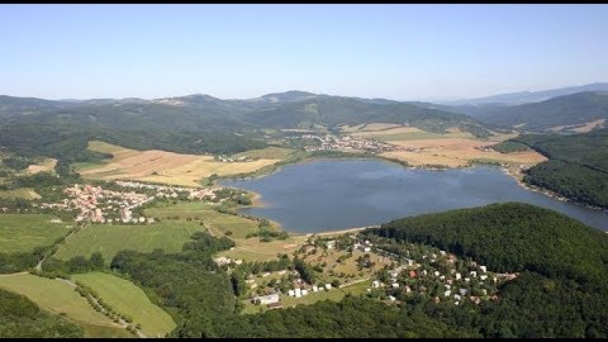 vodná nádrž Ružiná - Priehrada Ružiná. Slovensko Zhora Autor: SLOVENSKO ZHORA źródło: https://www.youtube.com/@SLOVENSKO-ZHORA