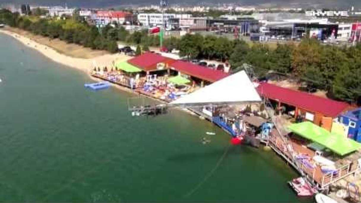 Wakelake Zlaté Piesky - Predstavenie areálu Autor: Wakelake Golden Sands źródło: https://www.youtube.com/@wakelakegoldensands5005