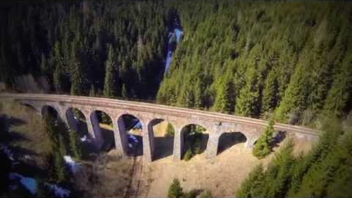 Chmarošský viadukt Autor: Televíkend RTVS źródło: https://www.youtube.com/@RelaciaTelevikend