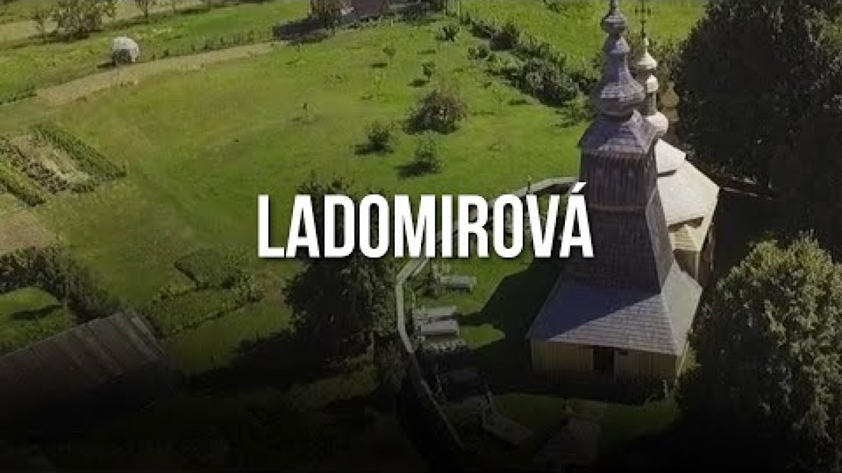 Ladomirová - Chrám sv. Michala Archanjela Autor: Kraj Sveta - Košice región źródło: https://www.youtube.com/@kosiceregion