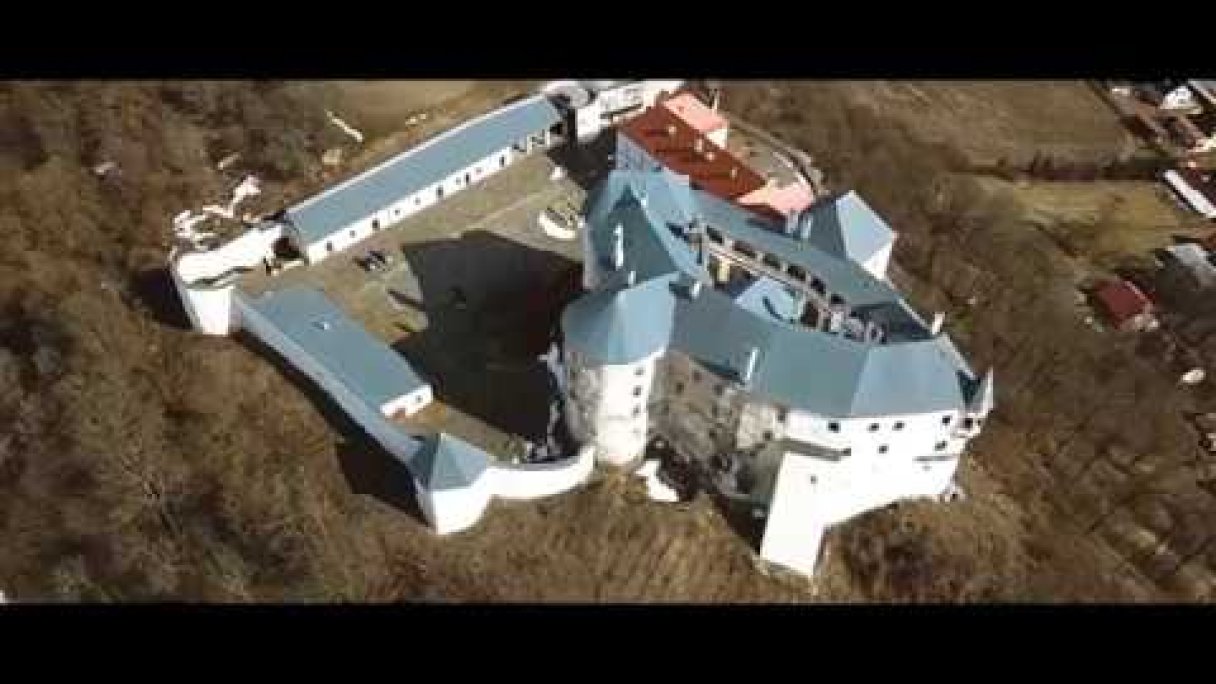 Ľupčiansky hrad | DJI Mavic Pro Autor: John Doe źródło: https://www.youtube.com/@JohnDoe-cs4ih
