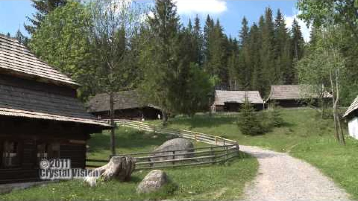 Múzeum oravskej dediny Zuberec - Brestová Autor: Slovensky Trip źródło: https://www.youtube.com/@slovaktrip Múzeum oravskej dediny Zuberec - Brestová Autor: Slovensky Trip źródło: https://www.youtube.com/@slovaktrip
