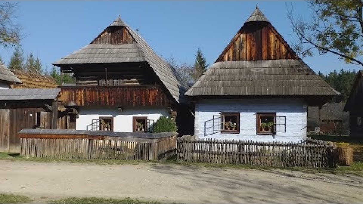Martin - Múzeum slovenskej dediny Autor: Miloš Kasal źródło: https://www.youtube.com/@miloskasal