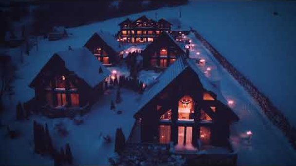 CHALETY - Mountain resort Ždiar Autor: Domalenka predtým Sorger źródło: https://www.youtube.com/@mountainresortzdiarbelians7562 CHALETY - Mountain resort Ždiar Autor: Domalenka predtým Sorger źródło: https://www.youtube.com/@mountainresortzdiarbelians7562