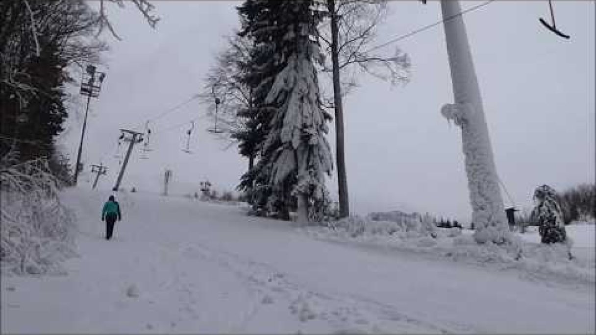 Jahodna ski resort in Kosice, Slovakia Autor: Govisity & Tipnatrip źródło: https://www.youtube.com/@stingnrem Jahodna ski resort in Kosice, Slovakia Autor: Govisity & Tipnatrip źródło: https://www.youtube.com/@stingnrem