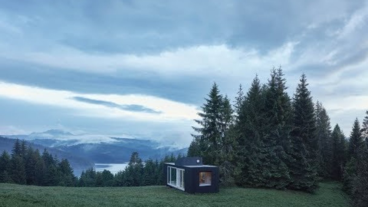 Ark-shelter - prístrešok v prírode Kysúc Autor: ARCHINFO źródło: https://www.youtube.com/@archinfo9240