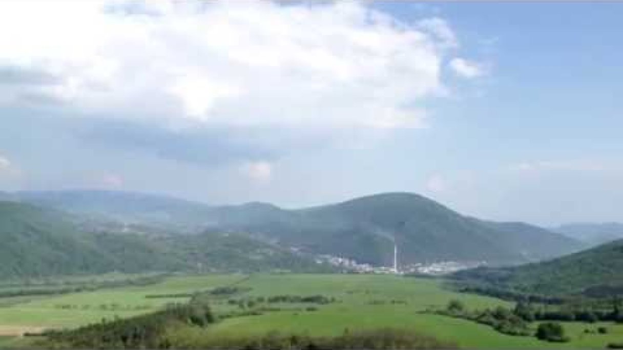 Tekovská Breznica HRAD Autor: Peter Sls źródło: https://www.youtube.com/@petersls4788