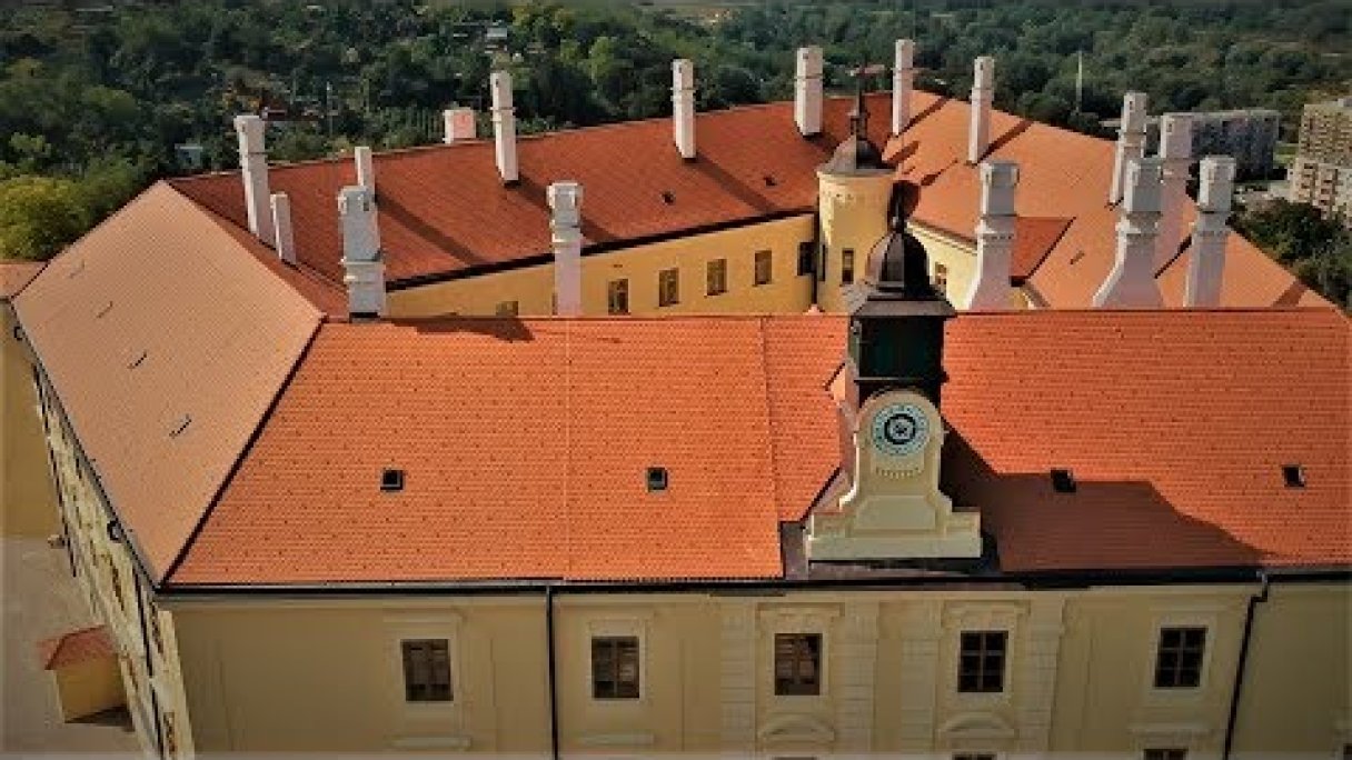 Zámok Hlohovec Autor: Martin Majtán źródło: https://www.youtube.com/@martinmajtan4091