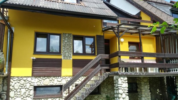 Penzión SKITOUR ** Stará Lesná 17
