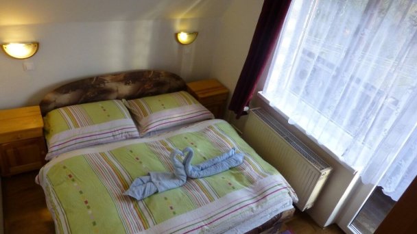 Izba pre 2 osoby s balkónom a kúpeľňou