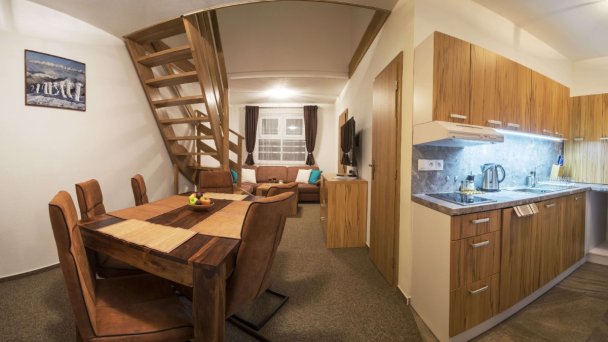 Apartmány Biela Púť - 3-spálňový mezonetový apartmán 6+2