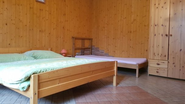 Drevenica Španka Špania Dolina 17 Drevenica Španka Špania Dolina 17