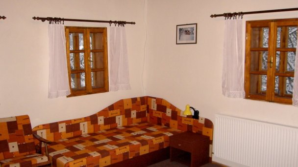 Chalupa Grant Špania Dolina 8