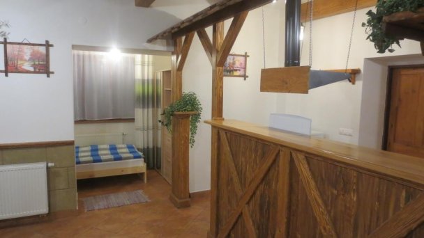 Privát pod hradom Sklené Teplice 8
