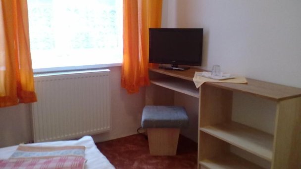 Hotel Spojar * Žiarska dolina 10 Hotel Spojar * Žiarska dolina 10