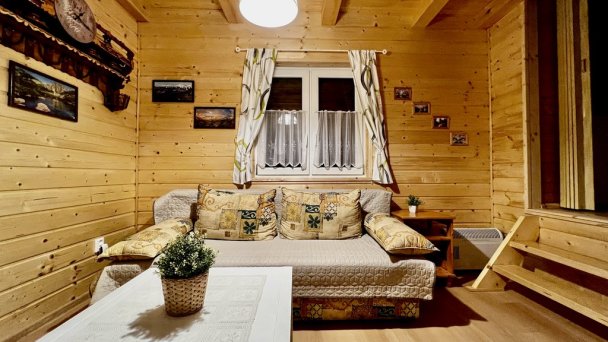 Chatka 28 Tatranská Štrba 3
