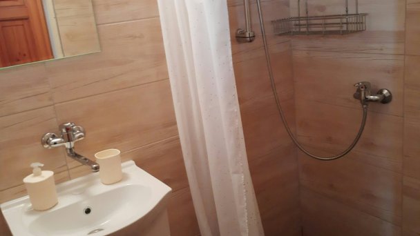 Chalúpky na Antošovskom vŕšku Ždiar 9