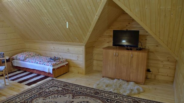 Drevenica Poniklec Ždiar 20