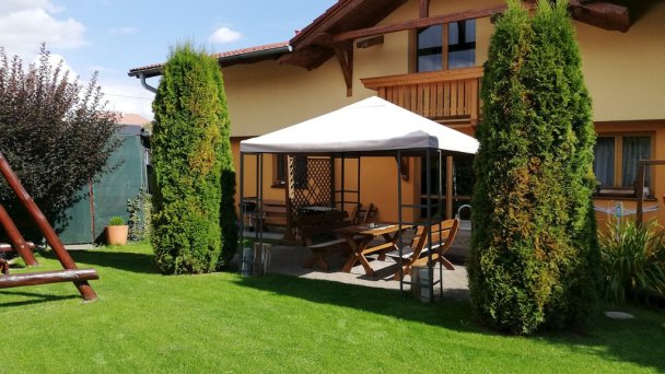 Villa Jezerčák Stará Lesná 32