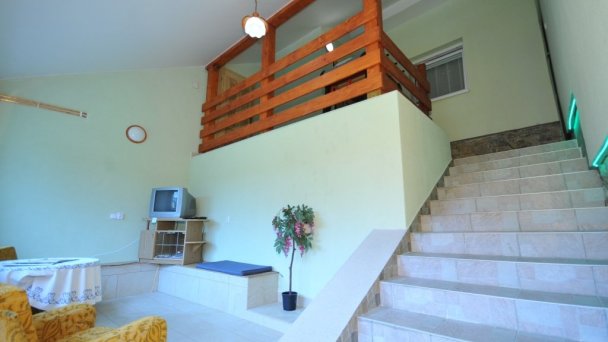 Rekreačný domček Jarka Dedinky 12