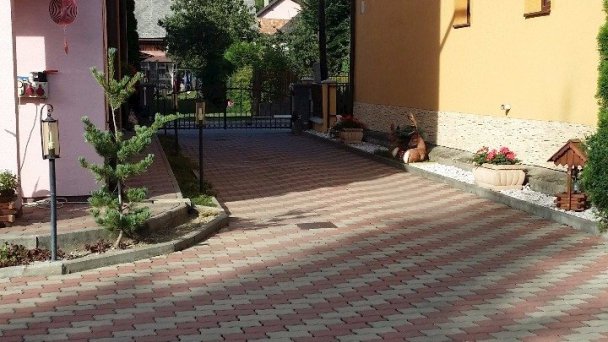 Ružový penzión Vitanová 33