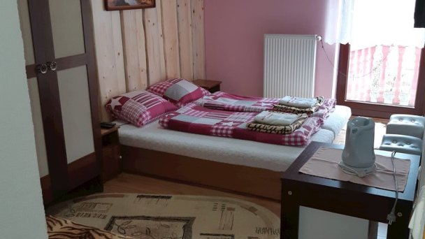 Ružový penzión Vitanová 52
